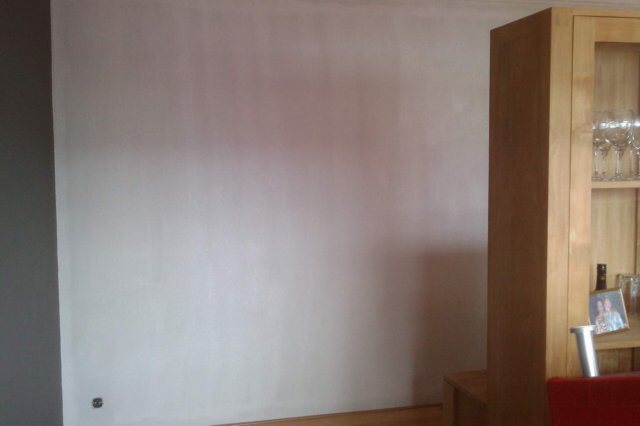 Opgeknapte woonkamer na schilderwerk